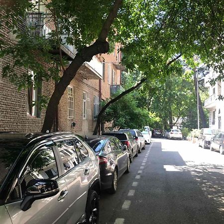 Pikrisgora Lägenhet Tbilisi Exteriör bild